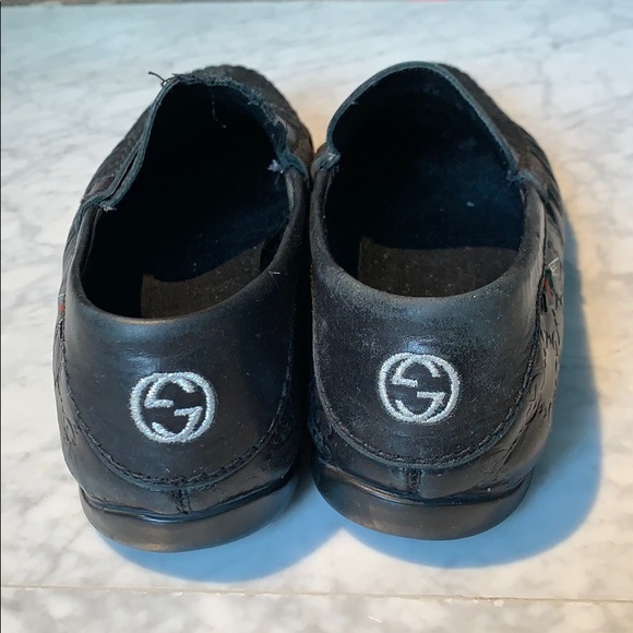 GUCCI Kanye Embossed GG Driving Shoe in black - Picture 3 of 7